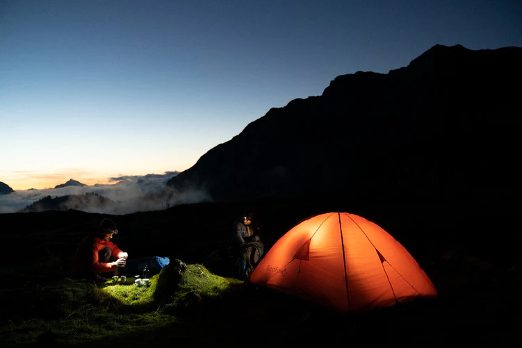 Led lenser MH3 Black&Blue Box