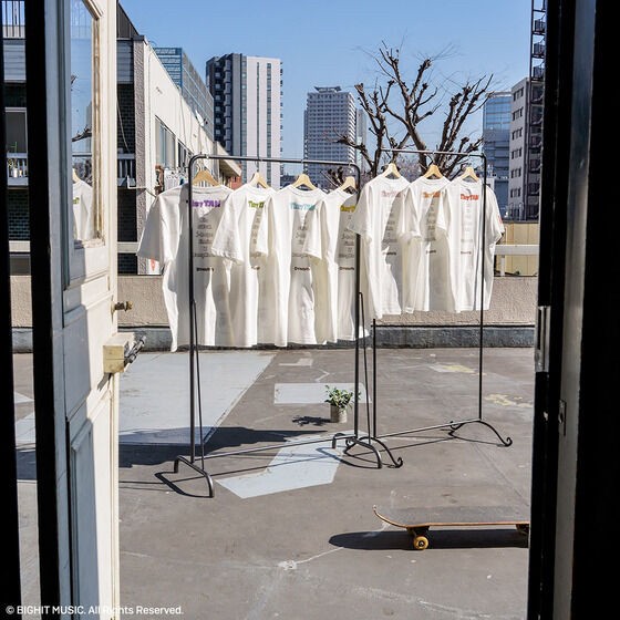 PRE-ORDER : TinyTAN Funpark Dynamite Face Print T-shirt