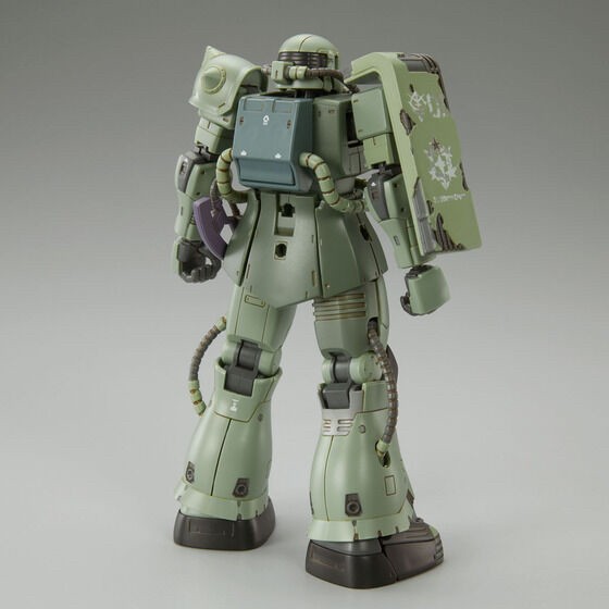 PRE-ORDER : HGUC 1/144 Doan's Zaku Plastic Model