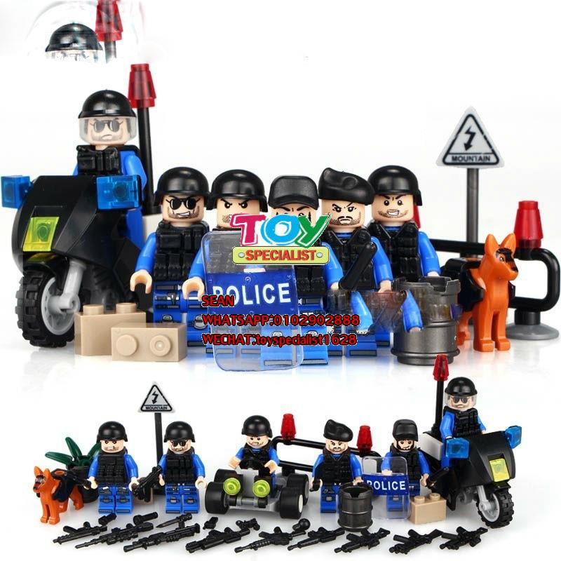 Doll D169 1-6 Police