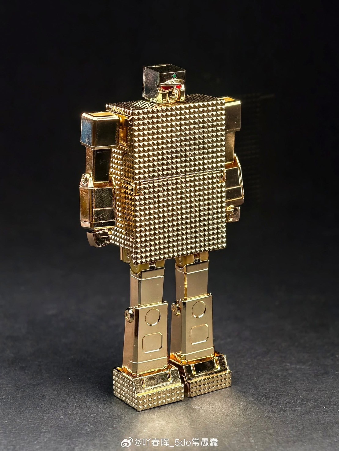 Gold Lightan Model Kit (with Alloy Parts) by Shohoriku Limited