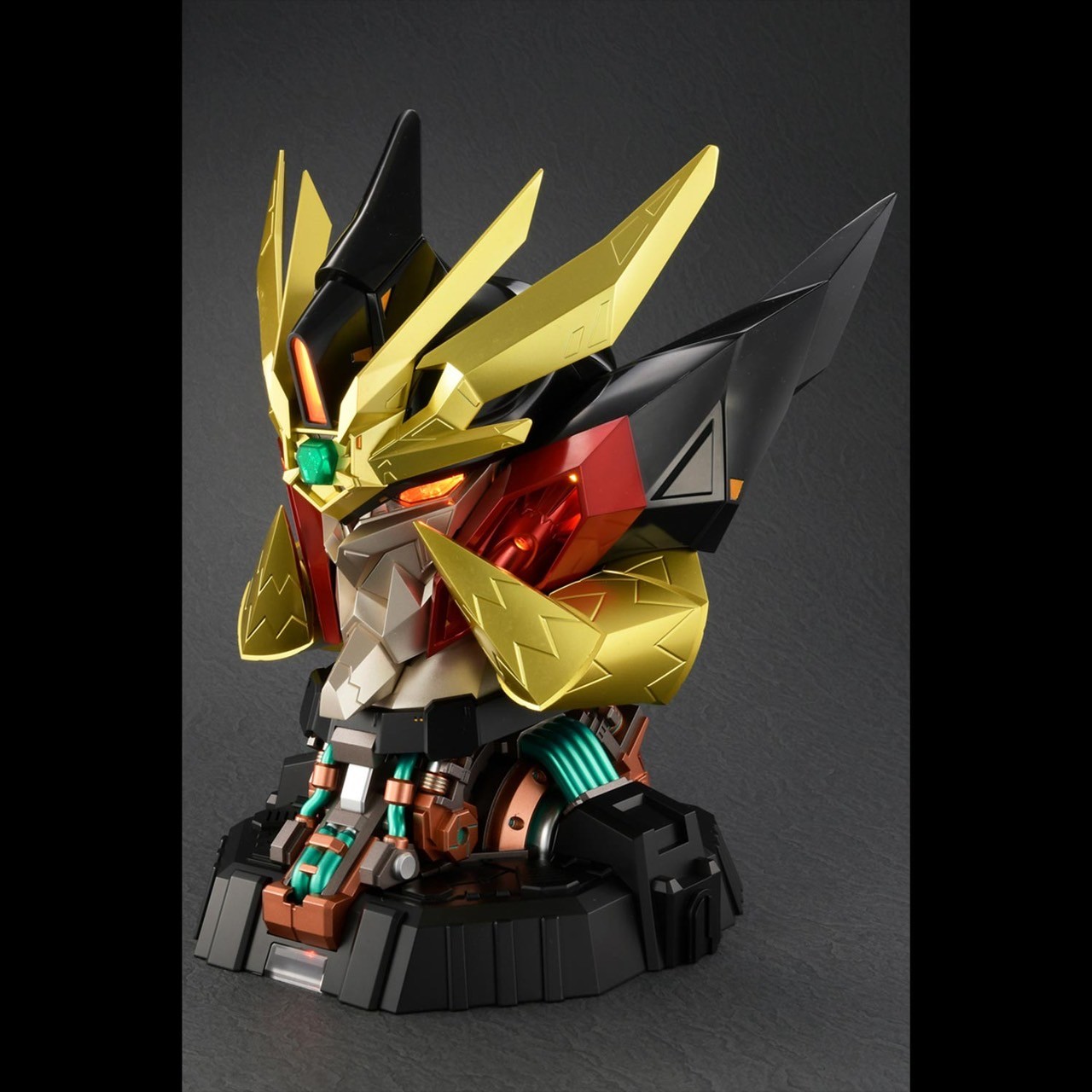 Pre-order : AMAKUNI KIZIN GENESIC GAOGAIGAR Head Display Model by Sentinel x Hobby Japan