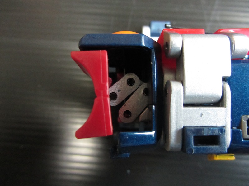 Soul Of Chogokin GX-03 Combattler V by Bandai