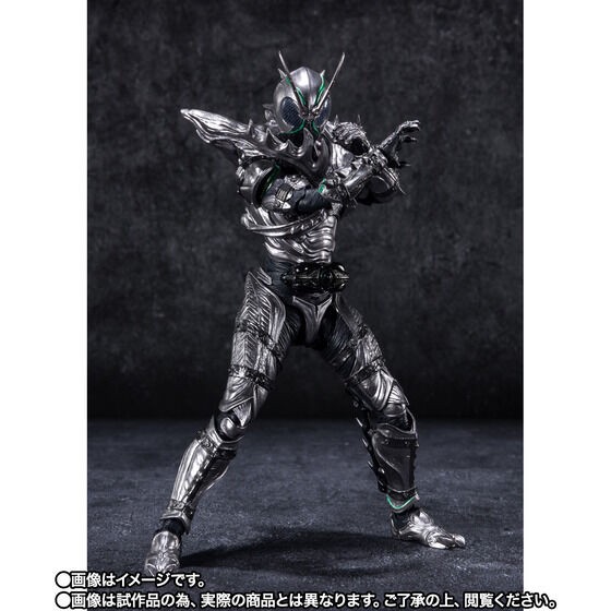 PRE-ORDER : S.H.Figuarts Kamen Rider SHADOWMOON (BLACK SUN)