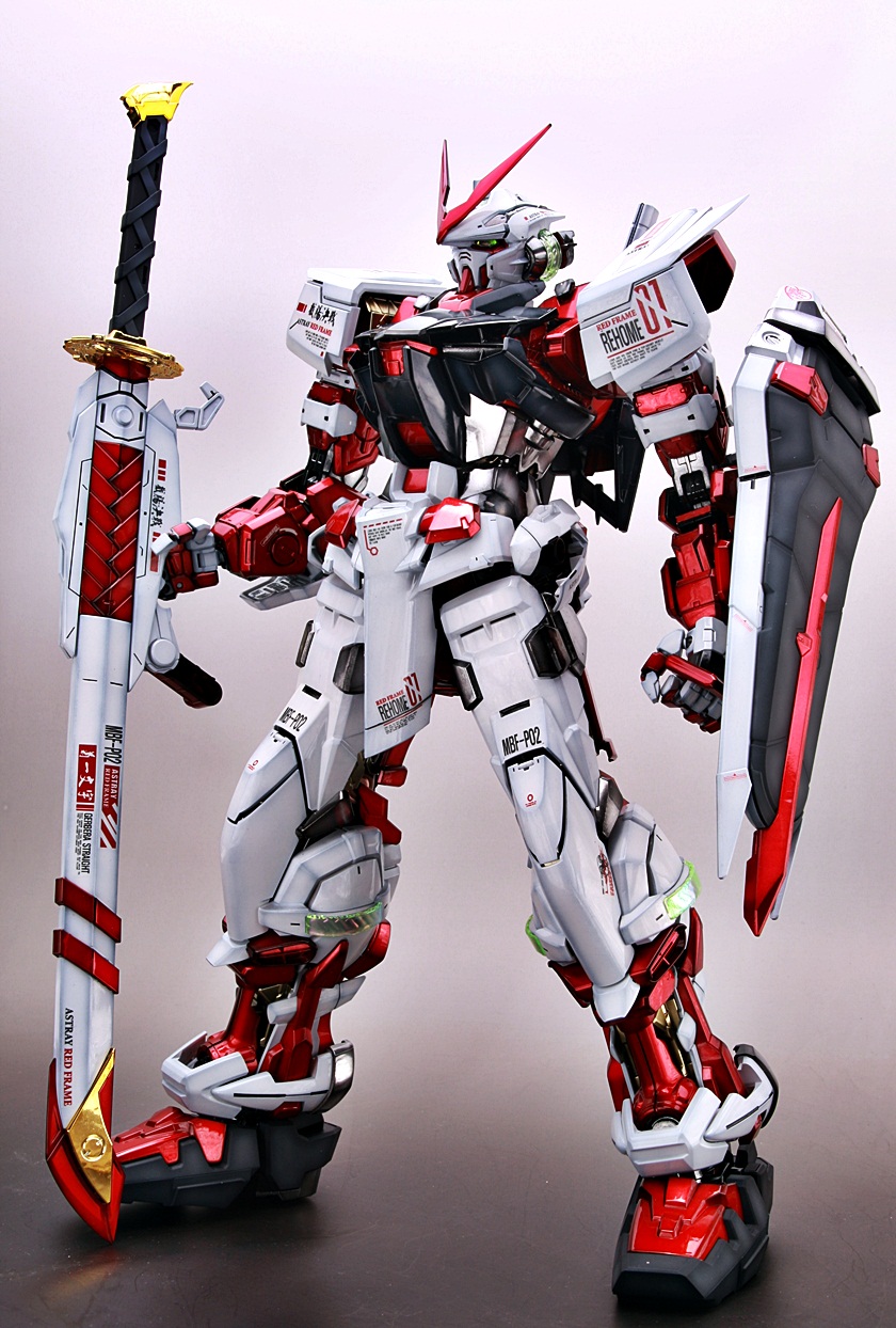PG 1/60 Gundam Astray Red Frame by Bandai
