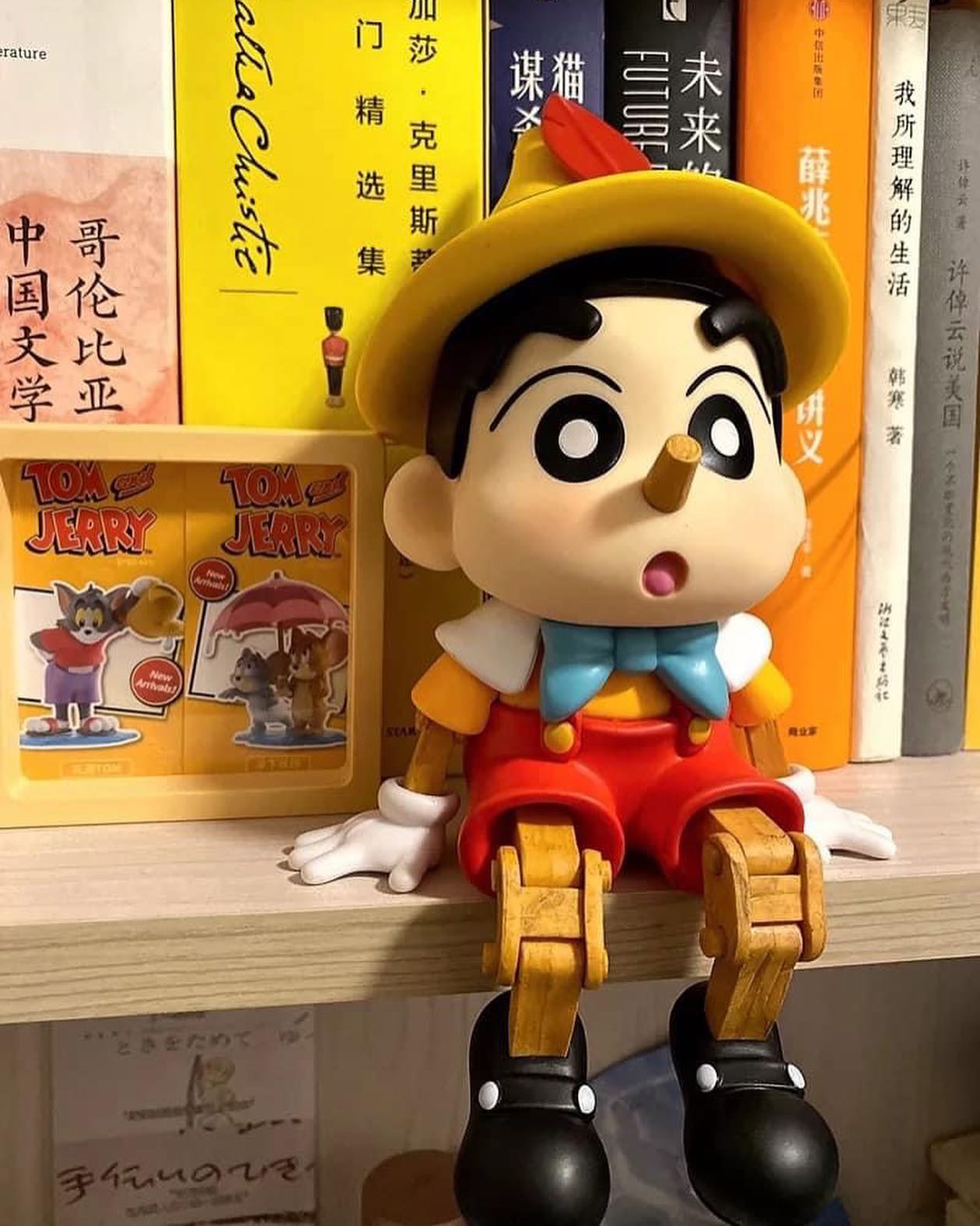 โมเดล Crayon Shinchan x Pinocchio