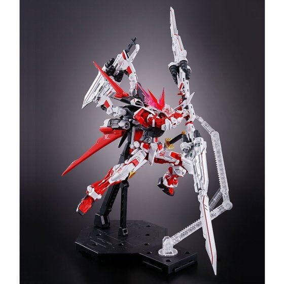 PRE-ORDER : MG 1/100 GUNDAM ASTRAY RED DRAGON PLASTIC MODEL