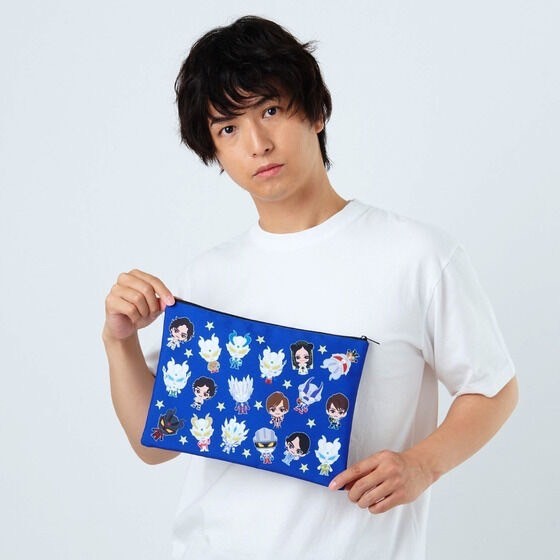 PRE-ORDER : Ultraman Zero 15th Deformed Flat Pouch (large)