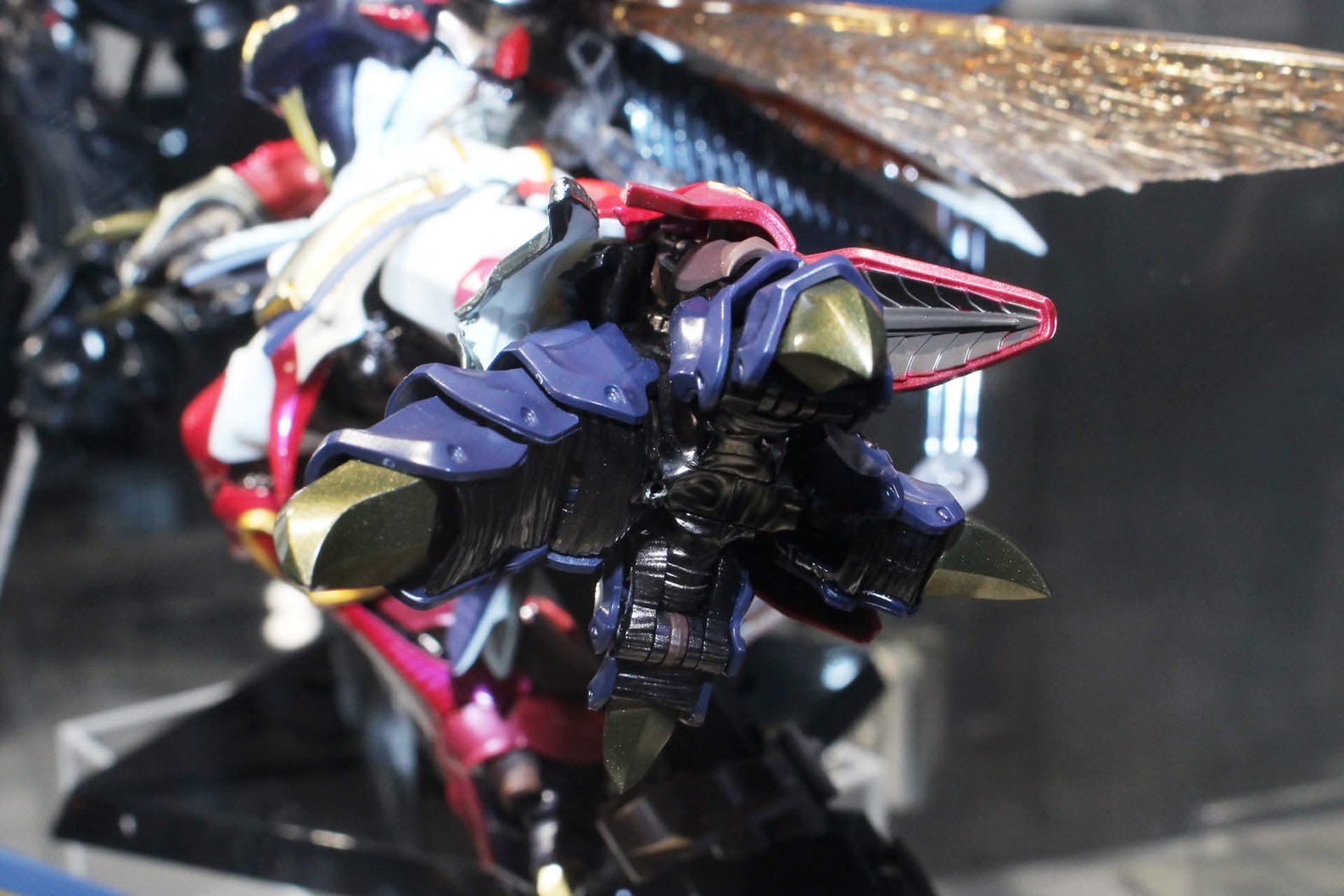 Gundam - METAL BUILD - DRAGON SCALE BELLVINE (Leader of the NA Royal Knights Specification) by Premium Bandai (Limited มีกล่องน้ำตาล)