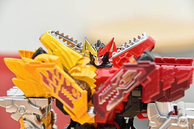 Kikai Sentai Zenkaiger - DX METAL APPEND Zenkaioh JuraGaon by Bandai