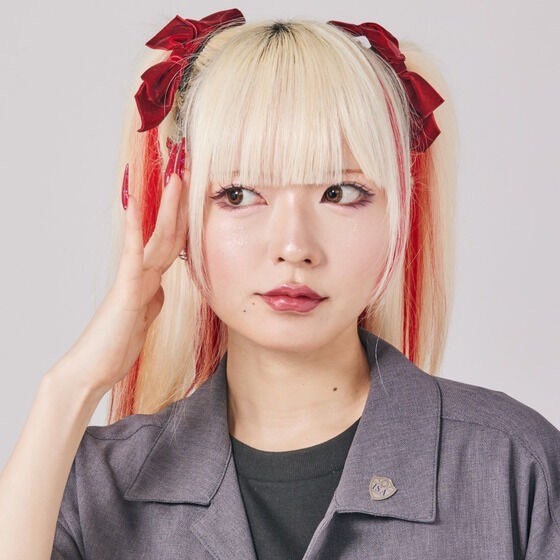 PRE-ORDER : Bakuage Sentai Boonboomger I.S.A Pin Badge