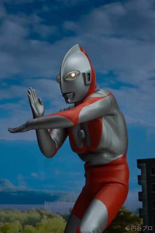 Pre-order : Tokusatsu's DNA STORE ProducT Ultraman (C Type) by Takashi Kinoshita by ADK emotions