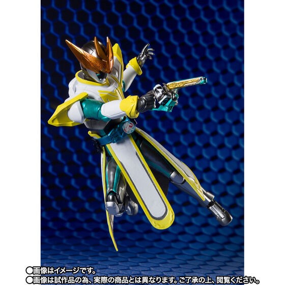 PRE-ORDER : S.H.Figuarts Kamen Rider Live Bat Genome / Jackal Genome