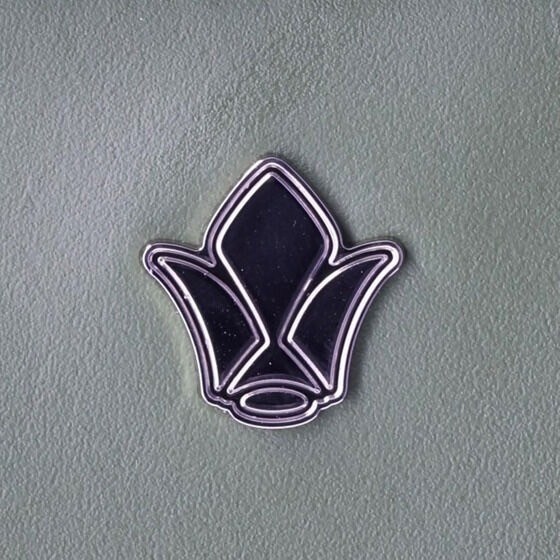 PRE-ORDER : Mobile Suit Gundam Iron-Blooded Orphans Long Wallet Tekkadan Mark