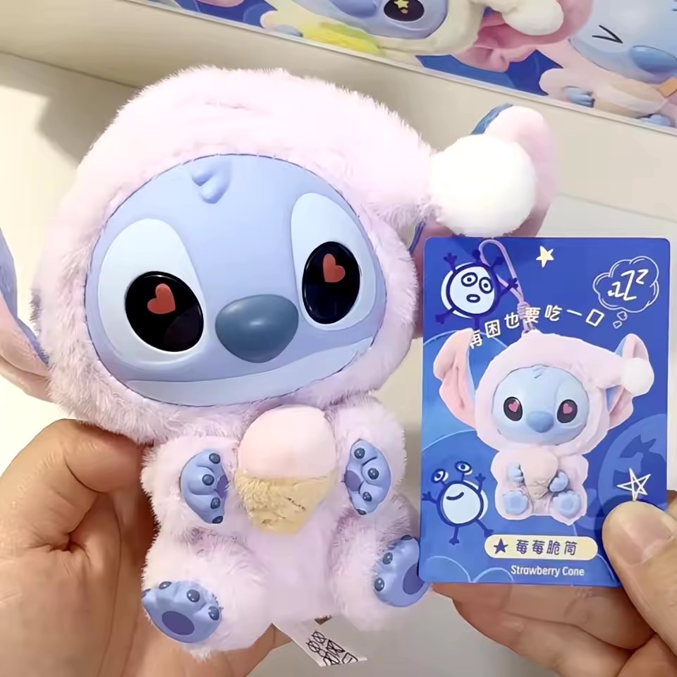 ตุ๊กตาพวงกุญแจ Disney - Lilo & Stitch - Eat Something Before Sleep Series Plush Keychain by Miniso