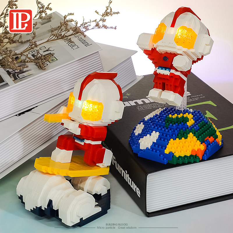 LP 210636-210639 Ultraman มีไฟ