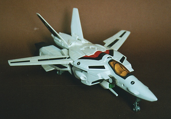 Macross Variable Fighter VF-1A Valkyrie Hikaru Ichijo 1/55 scale diecast by Bandai