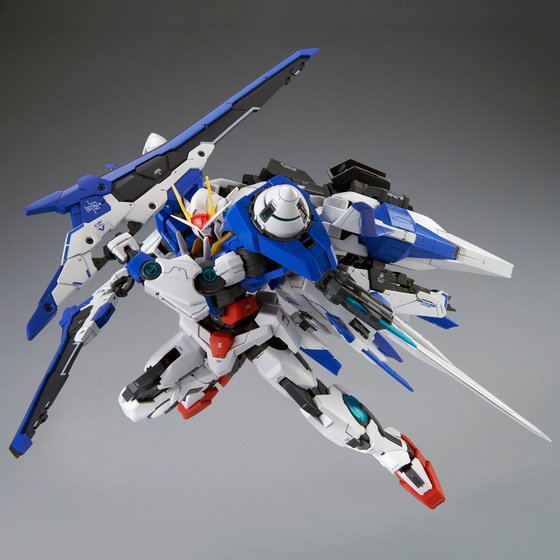 MG 1/100 00 XN Raiser Gundam by Premium Bandai