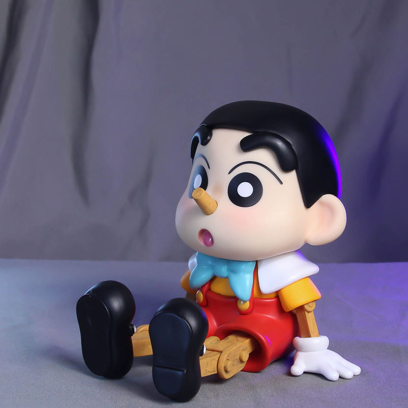 โมเดล Crayon Shinchan x Pinocchio