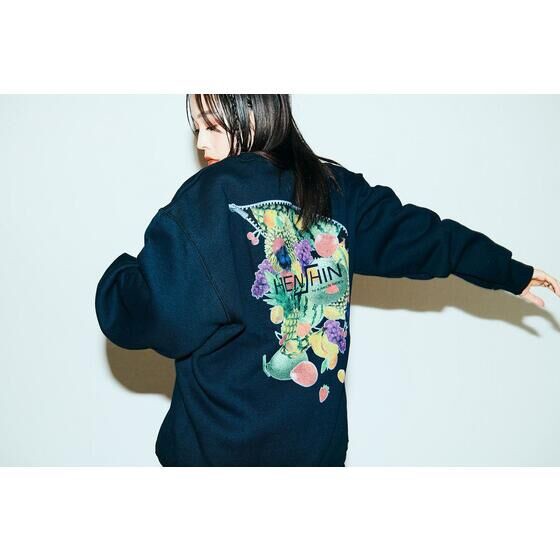 PRE-ORDER : Kamen Rider Gaim | HENSHIN by KAMEN RIDER × FRUIT OF THE LOOM Crew Sweat