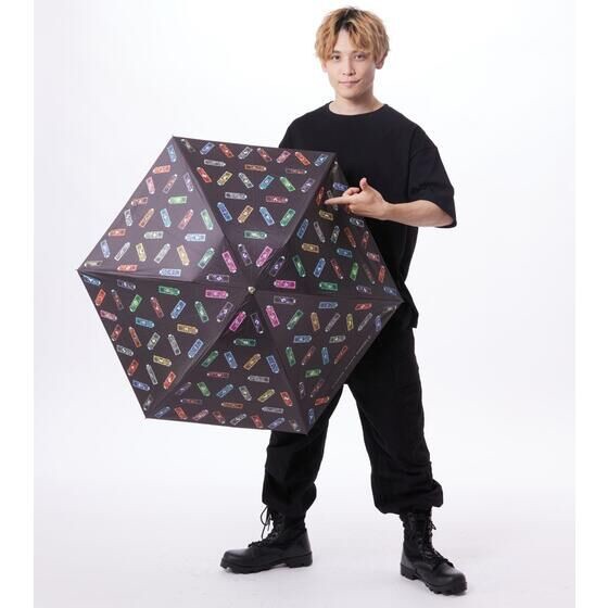 PRE-ORDER : Kamen Rider Folding Umbrella For Both Sunny And Rainy Days Core Medal Pattern