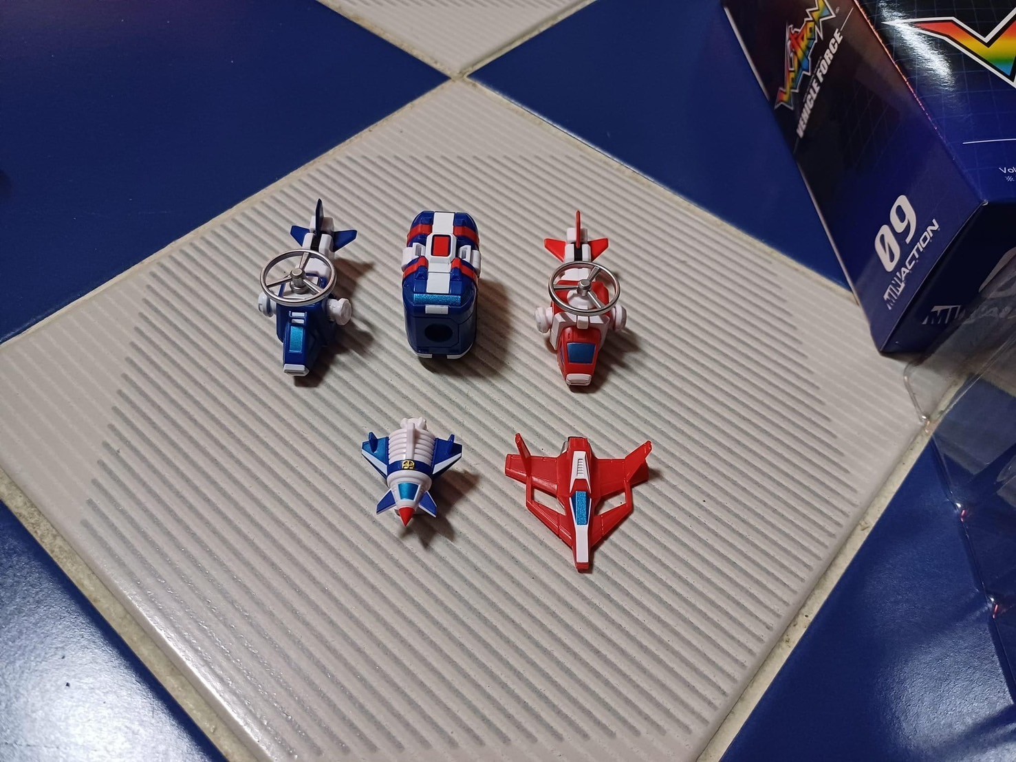 Mini Action Voltron Vehicle Force (Regular ver.) by Action Toys