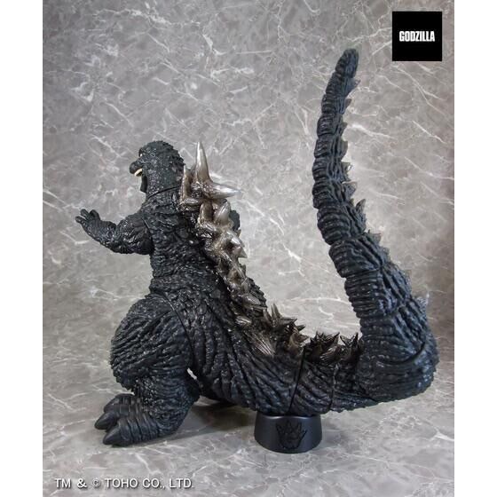 PRE-ORDER : G-Saurus Godzilla (2023) Train Biting Ver.