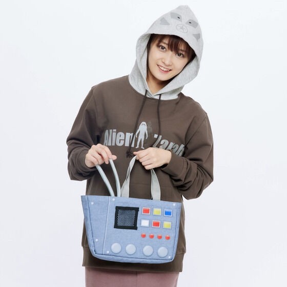 PRE-ORDER : Ultraman Series Alien Zarab Portable Electronic Brain Type Tote Bag