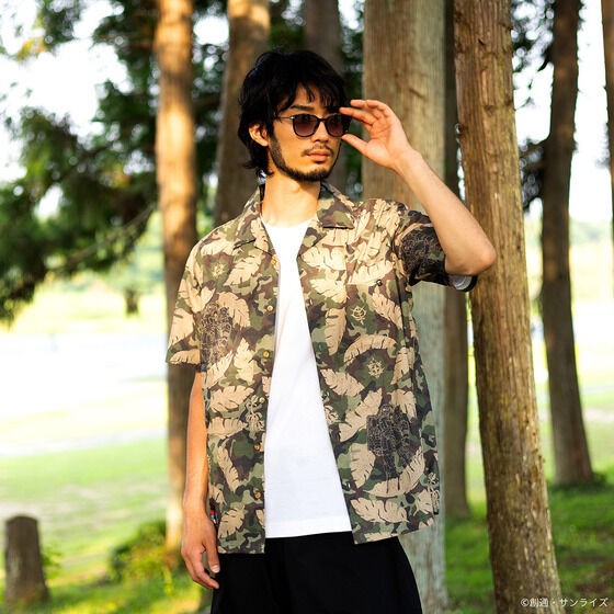 PRE-ORDER : STRICT-G PAIKAJI "Mobile Suit Gundam Cucuruz Doan's Island" Aloha Shirt