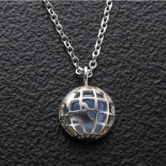 PRE-ORDER : Kamen Rider W WIND SCALE Wind Scale Earth Pendant ver.2