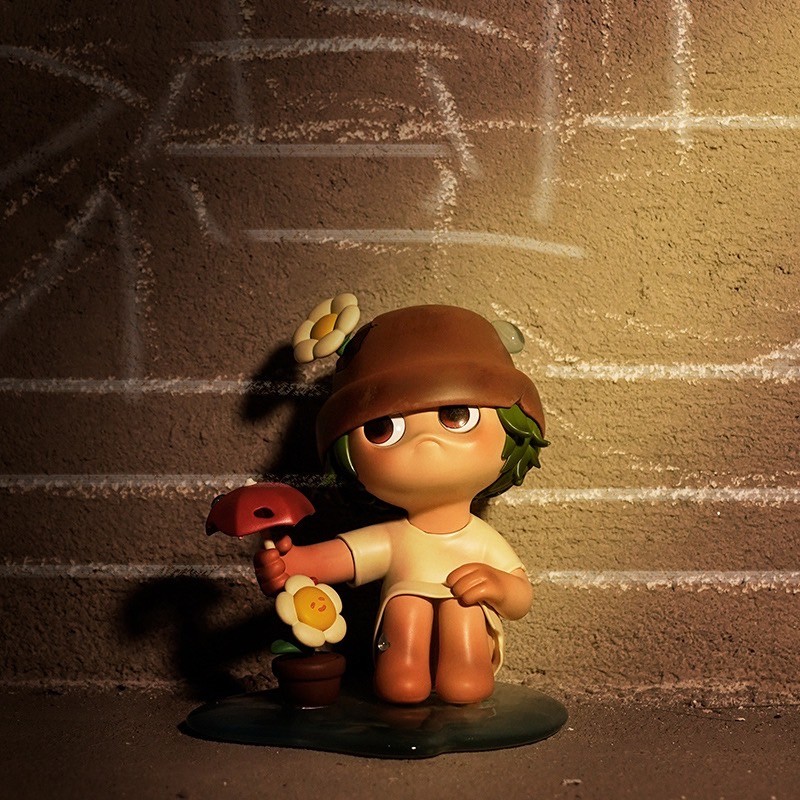 Hana is Dooro Bear’s Friends by MB Toys