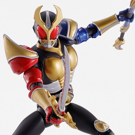 PRE-ORDER : S.H.Figuarts (Shinkoccou Seihou) Kamen Rider Agito Trinity Form