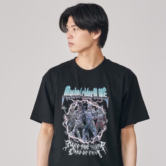 PRE-ORDER : Toei Hero T-shirt Kamen Rider Blade American Comic Style Design