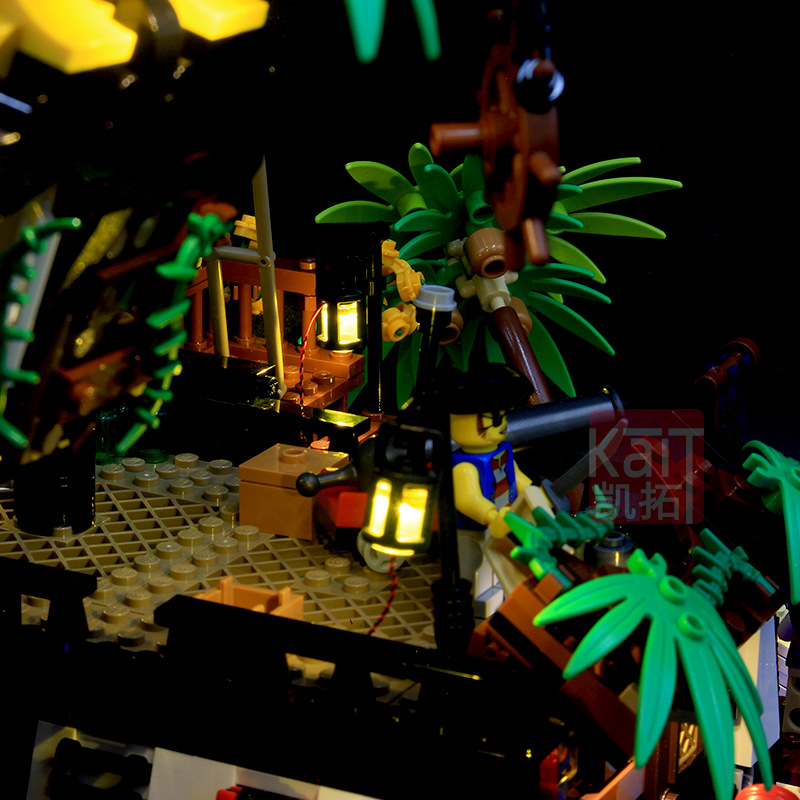 Zebra Blocks 698998 Pirate Ship 2545pcs (ไม่มีไฟ)