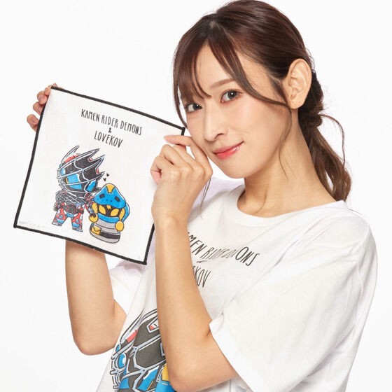 PRE-ORDER : Kamen Rider Revice Deformed Mini Towel Two-shot Pattern Second Edition