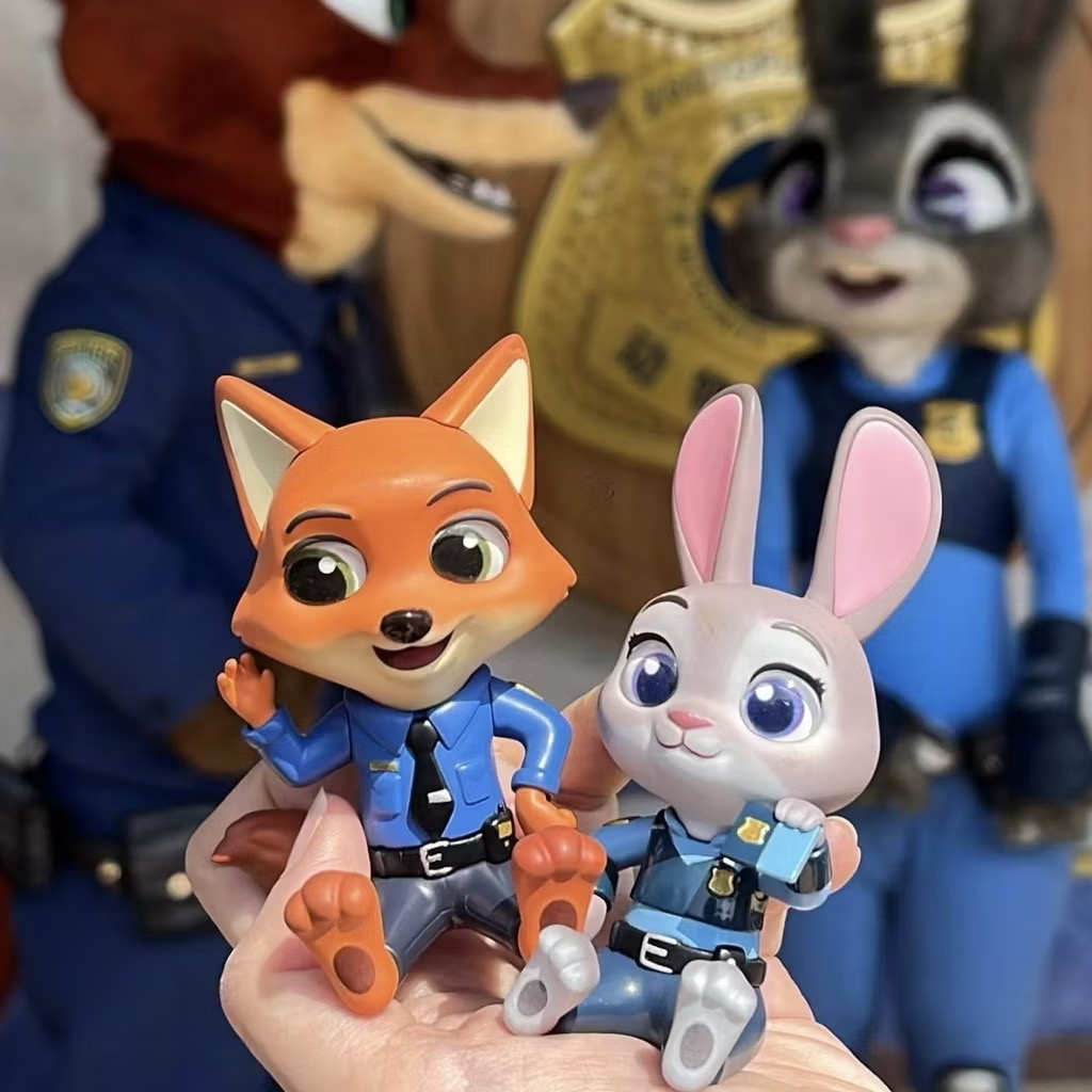 โมเดลได้ 1ตัว Disney - Zootopia - Sit Nicely Series by Miniso