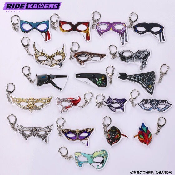 PRE-ORDER : Ride Kamens Mask Acrylic Keychain (19 types)