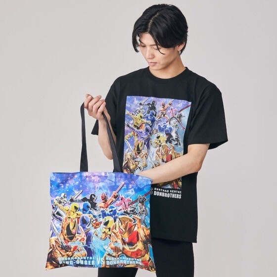 PRE-ORDER : "King-Ohger VS Donbrothers" "King-Ohger VS Kyoryuger" Luxurious 2 Features Tote Bag (Horizontal)