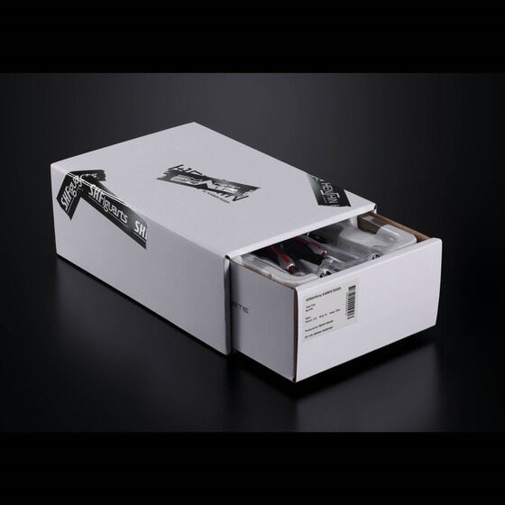 PRE-ORDER : S.H.Figuarts (Shinkocchou Seihou) x HENSHIN by KAMEN RIDER Kamen Rider Faiz Special Edition