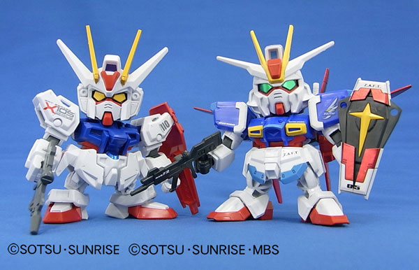 SD BB Strike Gundam & Force Impulse Gundam by Bandai