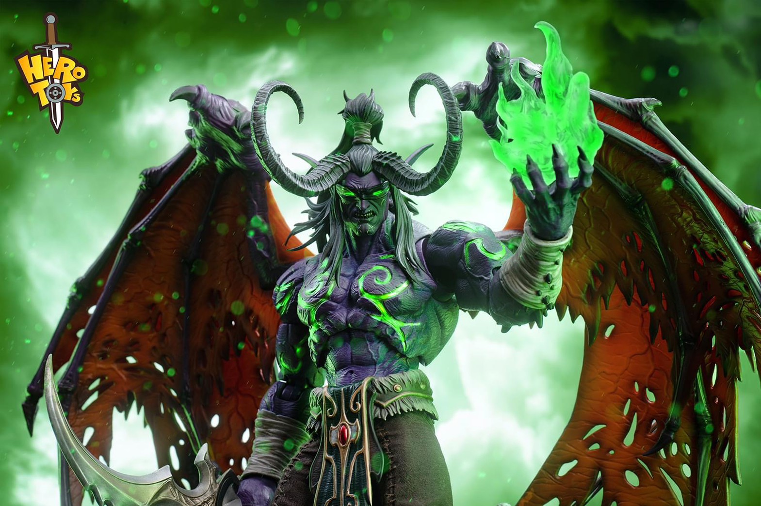 Pre-order : World of Warcraft 1/10 Demon Hunter Illidan Stormrage Action Figure by Hero Toys