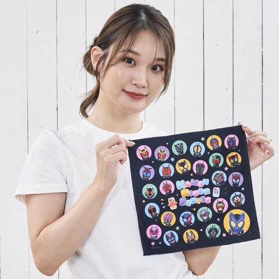PRE-ORDER : Kamen Rider Gavv & Kamen Rider Series Deformed Mini Towel