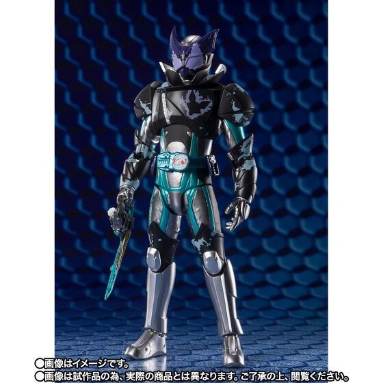 PRE-ORDER : S.H.Figuarts Kamen Rider EVIL BAT GENOME / JACKAL GENOME