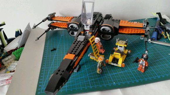 Lepin 05004 Star Wars Poe's X-wing Fighter 748pcs