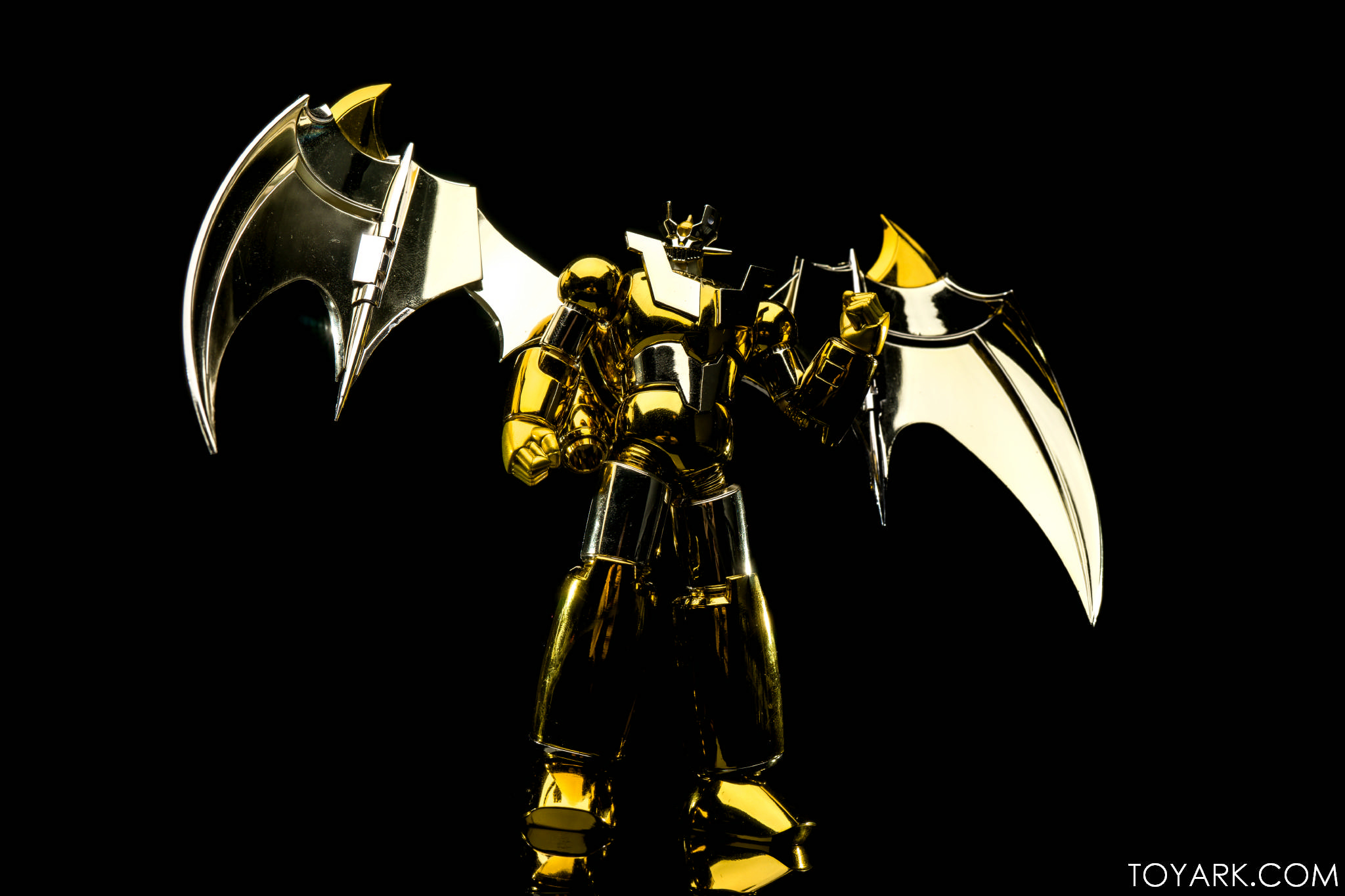 Super Robot Chogokin Shin Mazinger Z Gold Ver. Tamashii Nations 10th Anniversary World Tour Exclusive by Bandai