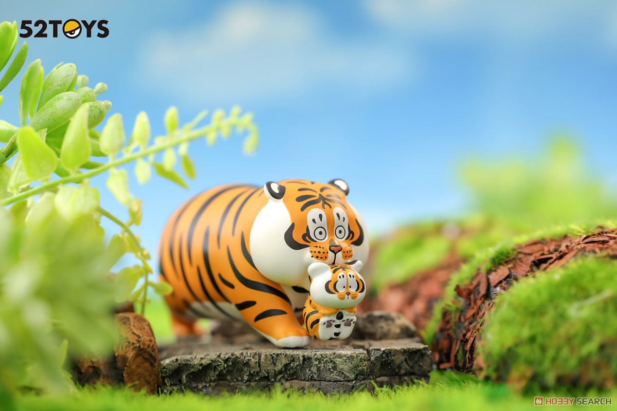Xiaohu Fat Tiger with Baby by 52Toys (Set of 8+1secret)