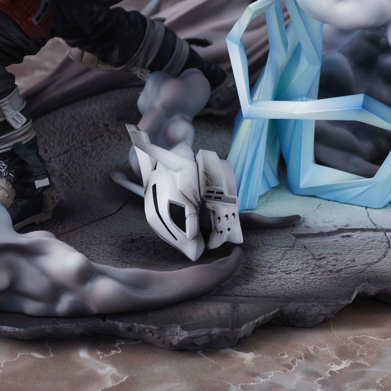 Pre-order : S-FIRE My Hero Academia Super Situation Figure: Izuku Midoriya vs. Stain by Takara Tomy