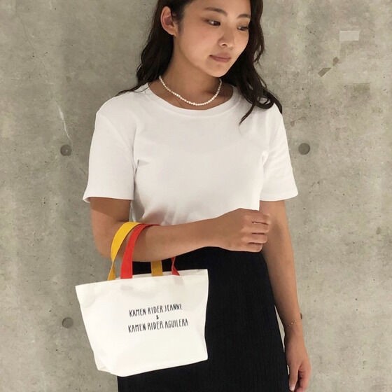 PRE-ORDER : Kamen Rider Revice Deformed Mini Tote Two-shot Pattern First Edition