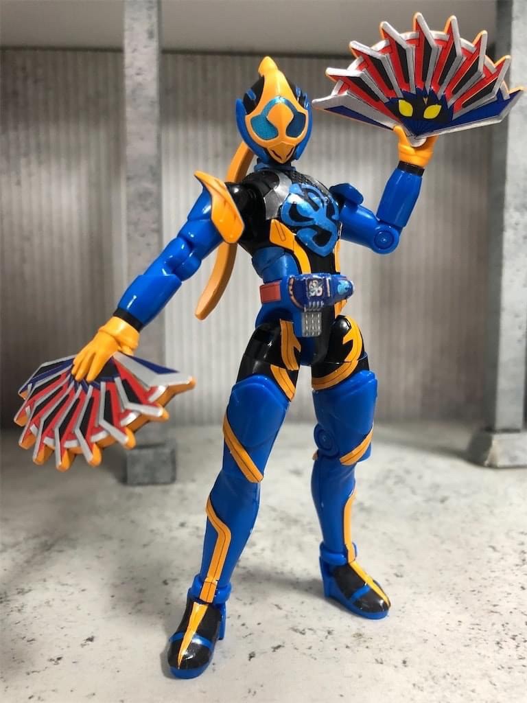 So-Do Kamen Rider Revice by5 Feat. So-Do Kamen Rider Saber by Bandai (14 pcs)