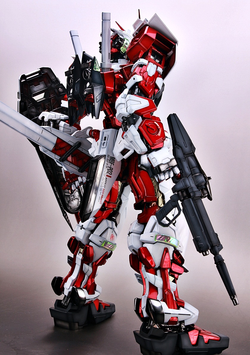 PG 1/60 Gundam Astray Red Frame by Bandai